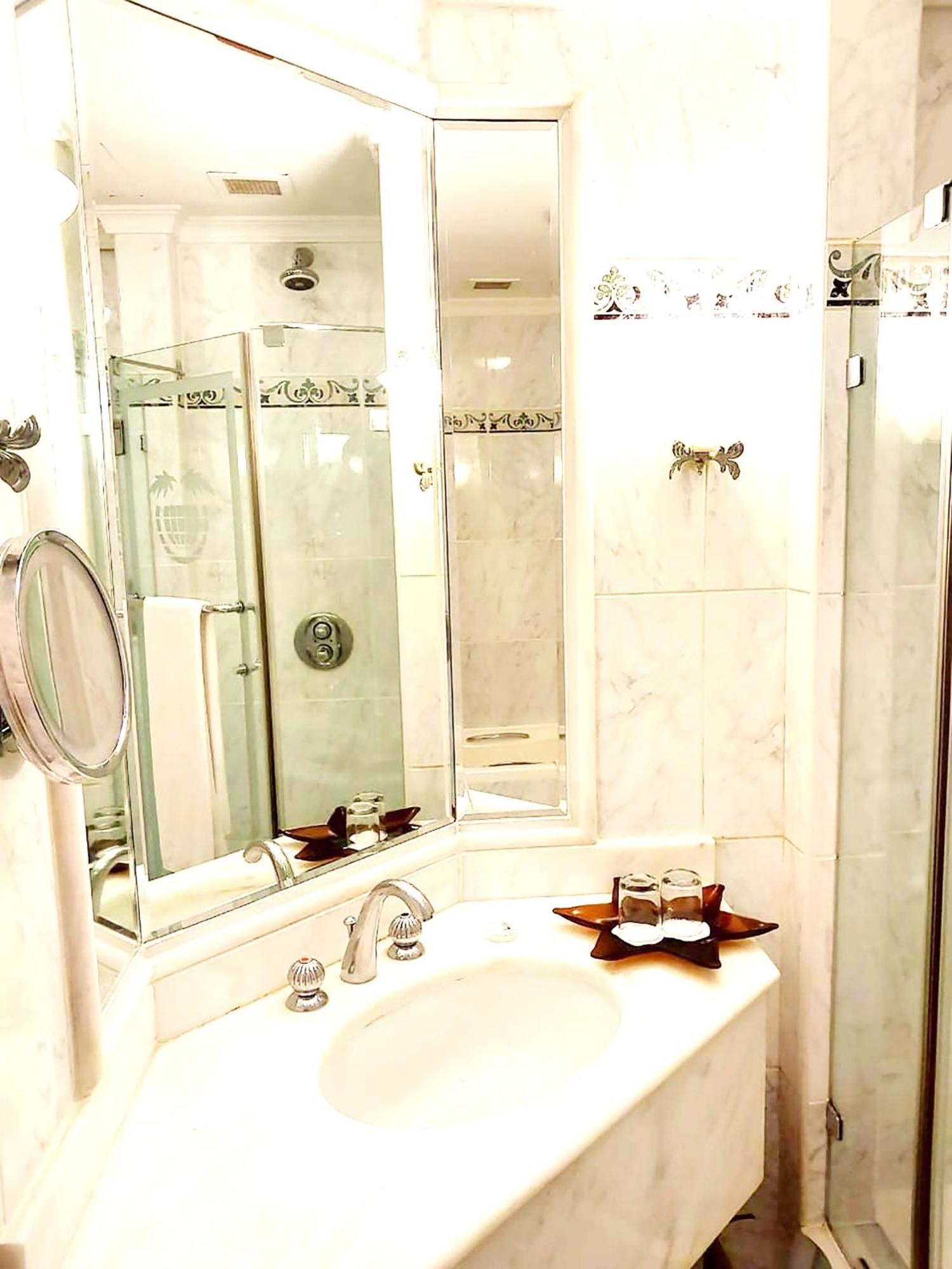 Knight Castle Hotel - Formerly Known As Carlton Palace Hotel Dubaï Extérieur photo
