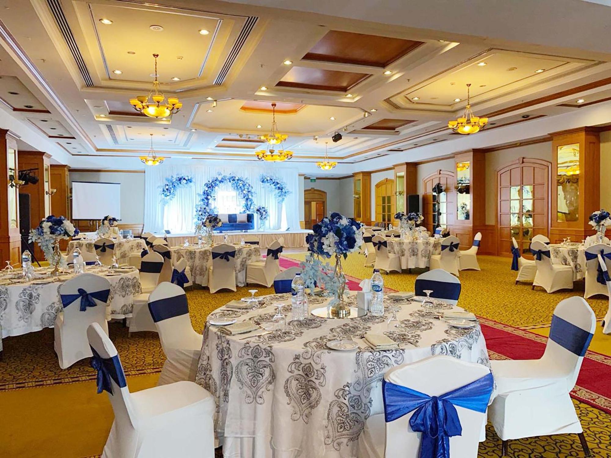 Knight Castle Hotel - Formerly Known As Carlton Palace Hotel Dubaï Extérieur photo